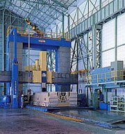 Large-sized plano milling machine