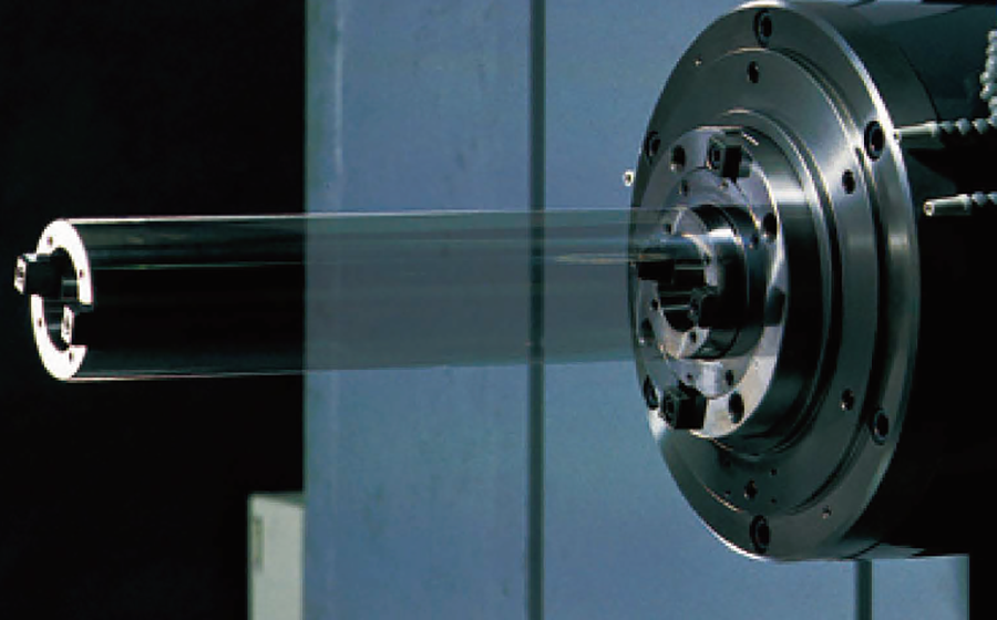 A newly developed spindle optimum high speeds,assurance of high accuracy and heavy duty machining.